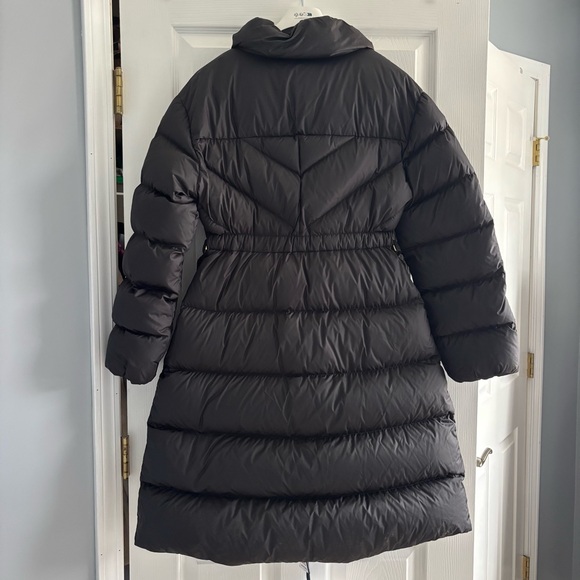 Moncler Brou Down Coat - Picture 8 of 8